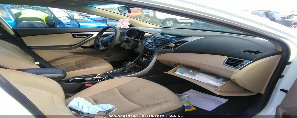 5NPDH4AE3GH758925 2016 HYUNDAI ELANTRA photo no. 5