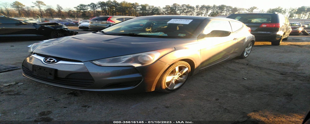 KMHTC6AD7CU020344 2012 HYUNDAI VELOSTER photo no. 2