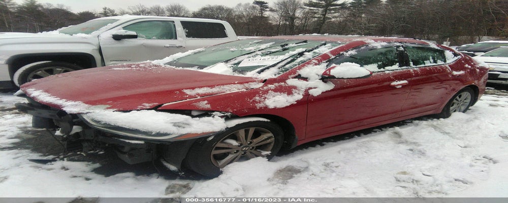 KMHD84LF8HU237577 2017 HYUNDAI ELANTRA photo no. 2