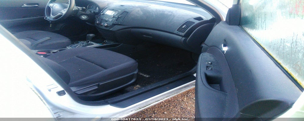 KMHDC8AE4BU111000 2011 HYUNDAI ELANTRA TOURING photo no. 5