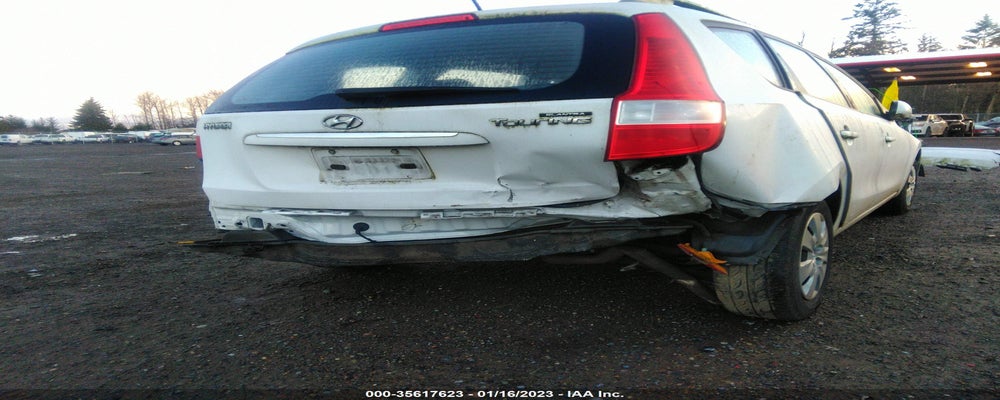 KMHDC8AE4BU111000 2011 HYUNDAI ELANTRA TOURING photo no. 6