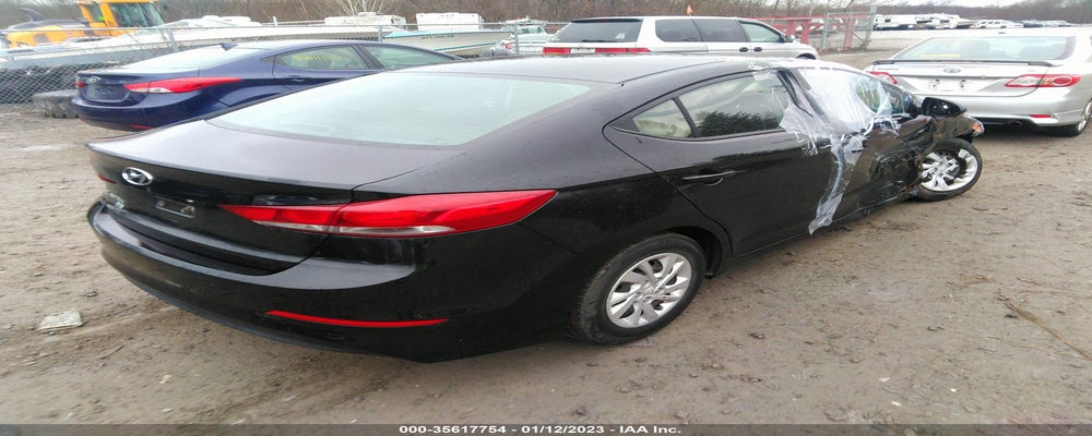 5NPD74LFXJH346422 2018 HYUNDAI ELANTRA photo no. 4