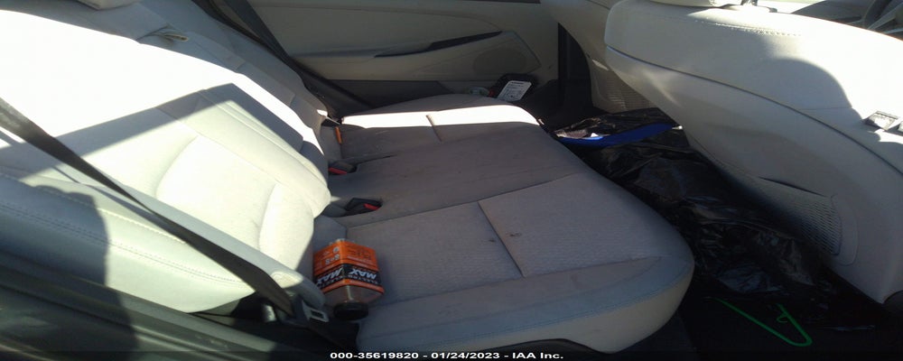 KM8J33A40HU423627 2017 HYUNDAI TUCSON photo no. 8