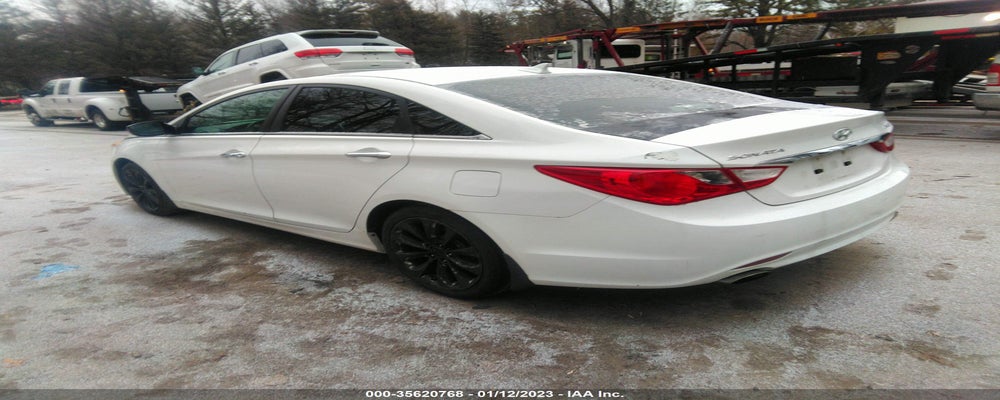 5NPEC4ABXBH317228 2011 HYUNDAI SONATA photo no. 3