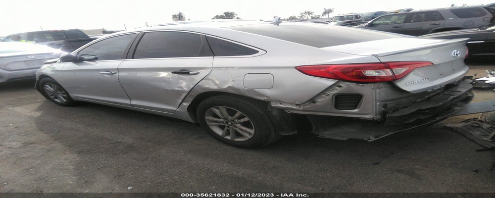 5NPE24AF1FH019498 2015 HYUNDAI SONATA photo no. 3