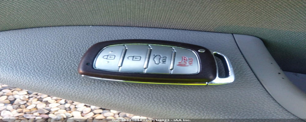 KMHD84LF0JU543128 2018 HYUNDAI ELANTRA photo no. 11