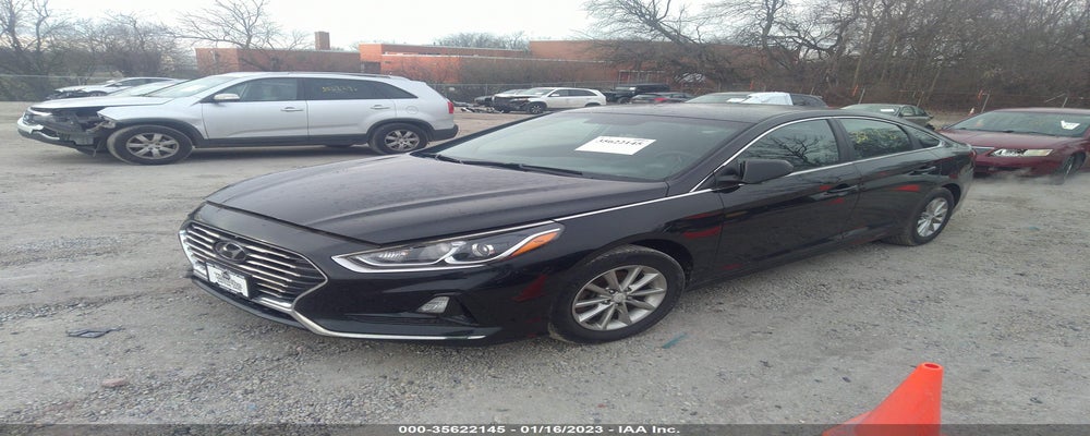 5NPE24AF6JH607020 2018 HYUNDAI SONATA photo no. 2