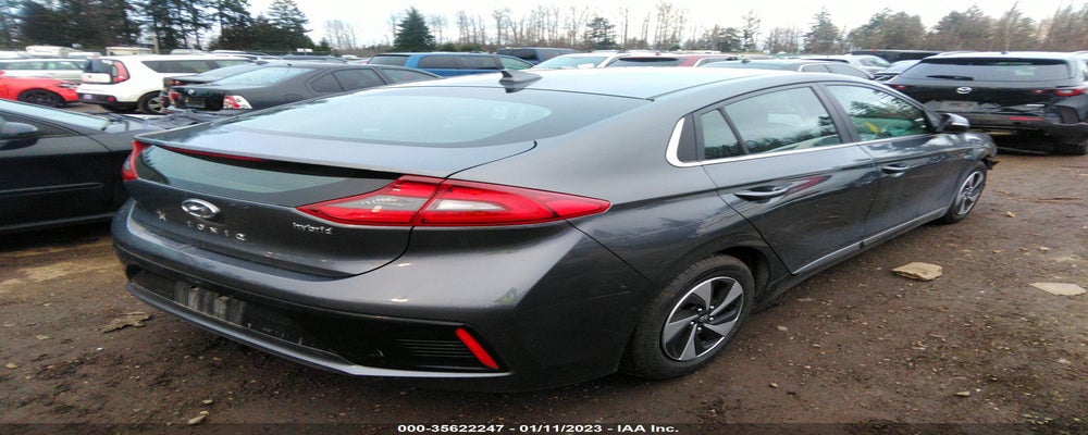 KMHC75LC8HU026101 2017 HYUNDAI IONIQ HYBRID photo no. 4