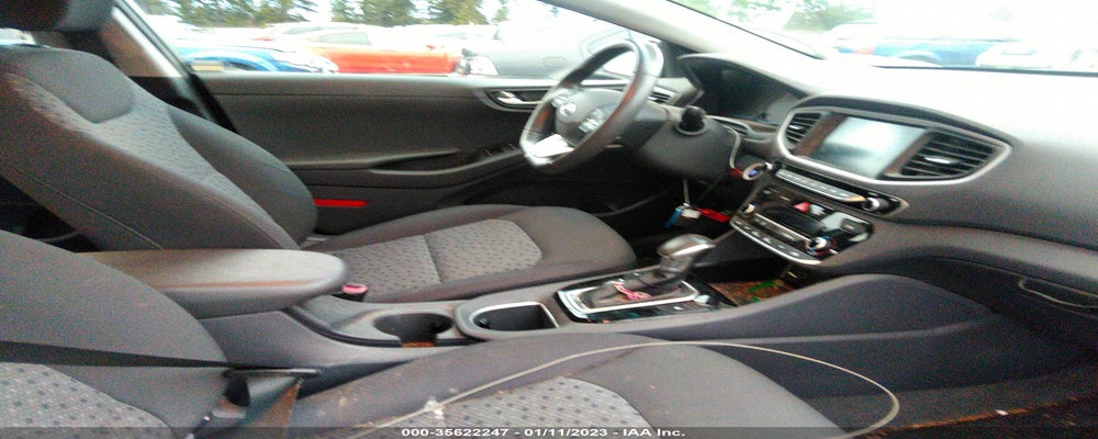 KMHC75LC8HU026101 2017 HYUNDAI IONIQ HYBRID photo no. 5