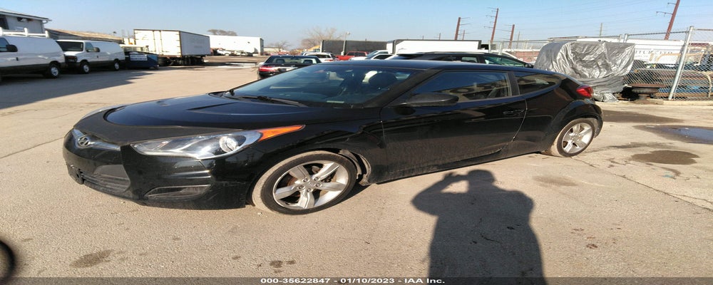 KMHTC6AD4CU038302 2012 HYUNDAI VELOSTER photo no. 2