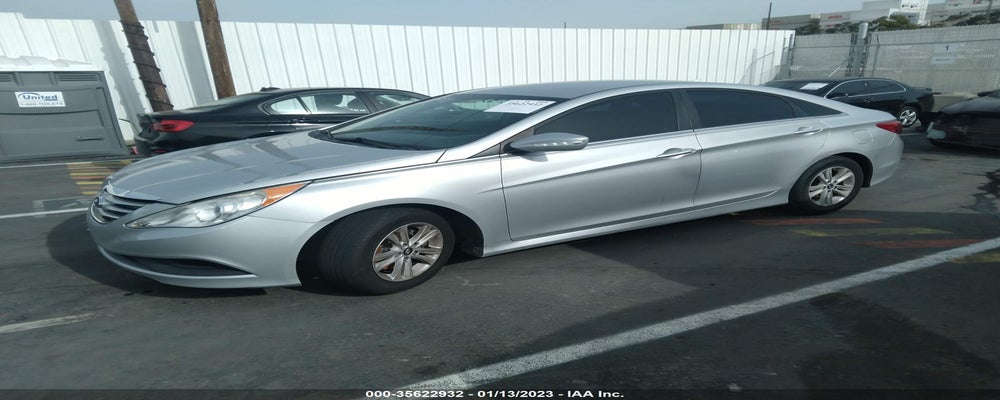 5NPEB4AC2EH934400 2014 HYUNDAI SONATA photo no. 2