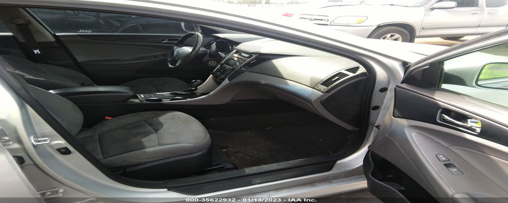 5NPEB4AC2EH934400 2014 HYUNDAI SONATA photo no. 5