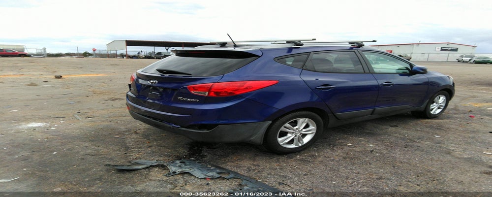 KM8JU3AC6BU262339 2011 HYUNDAI TUCSON photo no. 4