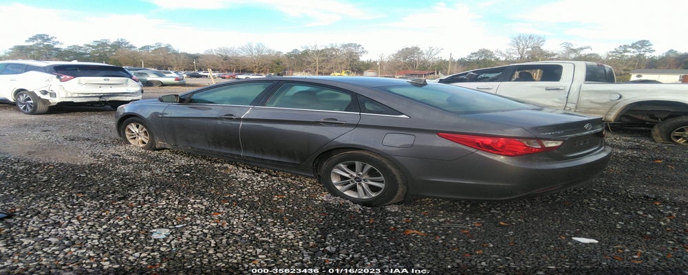 5NPEB4AC4CH378748 2012 HYUNDAI SONATA photo no. 3