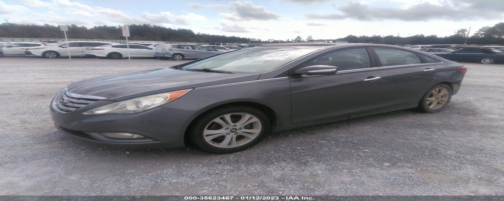 5NPEC4AC4BH030668 2011 HYUNDAI SONATA photo no. 2