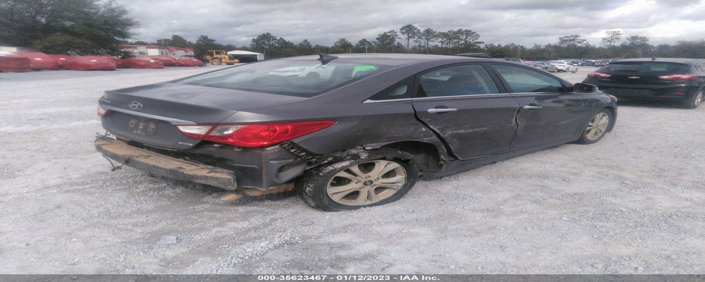 5NPEC4AC4BH030668 2011 HYUNDAI SONATA photo no. 4