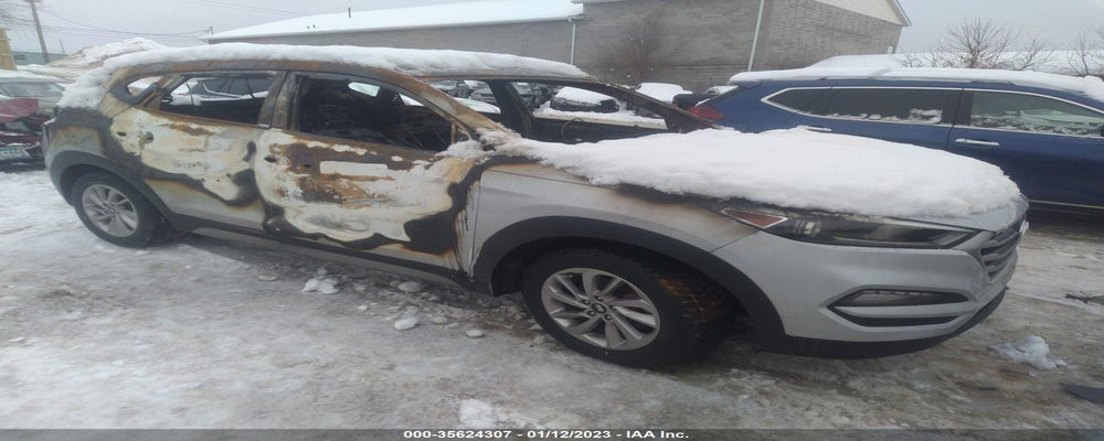 KM8J3CA40HU301558 2017 HYUNDAI TUCSON photo no. 1
