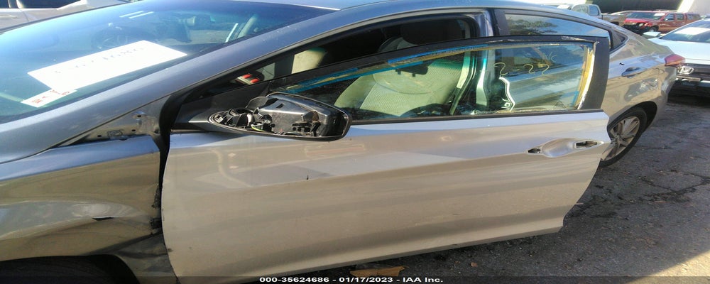5NPDH4AE6FH616065 2015 HYUNDAI ELANTRA photo no. 6