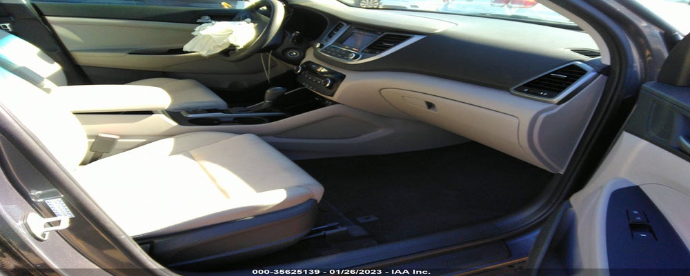 KM8J33A49HU485589 2017 HYUNDAI TUCSON photo no. 5
