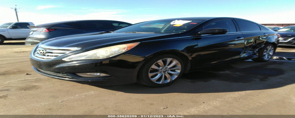 5NPEC4AC7BH155728 2011 HYUNDAI SONATA photo no. 2