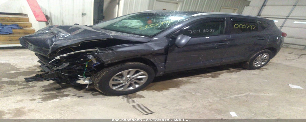 KM8J3CA46HU449133 2017 HYUNDAI TUCSON photo no. 2