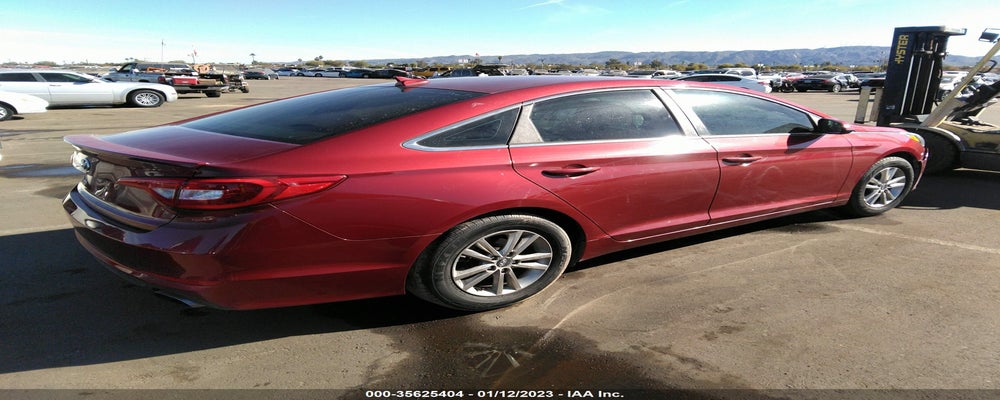5NPE24AFXGH392413 2016 HYUNDAI SONATA photo no. 4