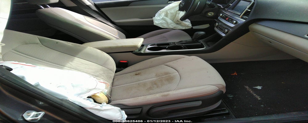 5NPE24AF9JH612275 2018 HYUNDAI SONATA photo no. 5