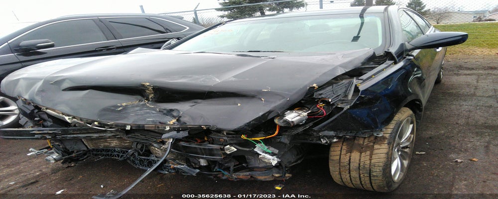 5NPEC4AC8BH060451 2011 HYUNDAI SONATA photo no. 2
