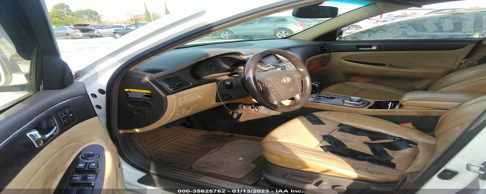 KMHGC4DE9AU096557 2010 HYUNDAI GENESIS photo no. 5