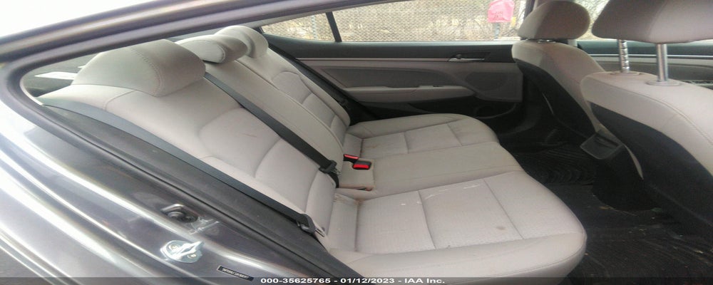 5NPD84LF3JH368307 2018 HYUNDAI ELANTRA photo no. 8