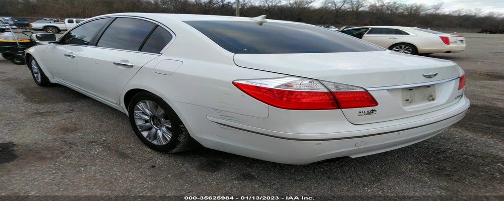 KMHGC4DEXAU077323 2010 HYUNDAI GENESIS photo no. 3