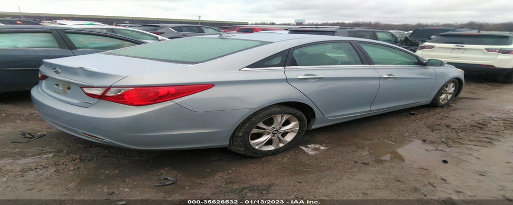 5NPEC4ACXDH722212 2013 HYUNDAI SONATA photo no. 4
