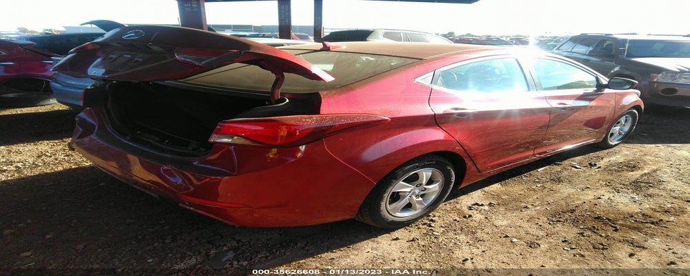 5NPDH4AE1FH561816 2015 HYUNDAI ELANTRA photo no. 4