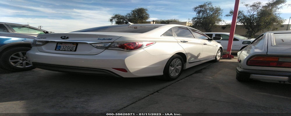 KMHEC4A42DA084355 2013 HYUNDAI SONATA HYBRID photo no. 4