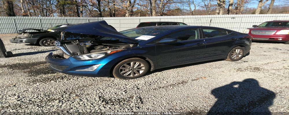 5NPDH4AE7FH569984 2015 HYUNDAI ELANTRA photo no. 2