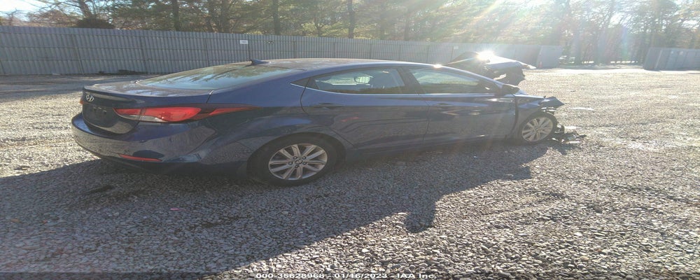 5NPDH4AE7FH569984 2015 HYUNDAI ELANTRA photo no. 4