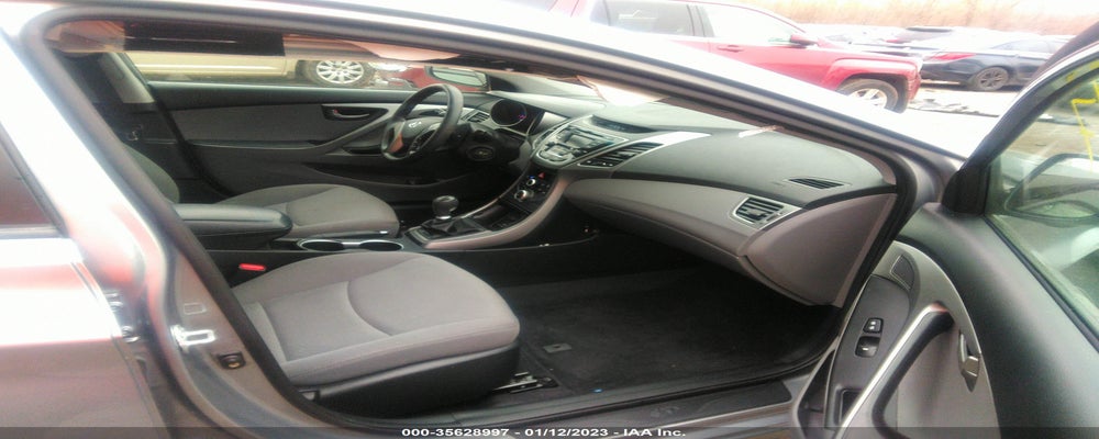 KMHDH4AE9FU323813 2015 HYUNDAI ELANTRA photo no. 5