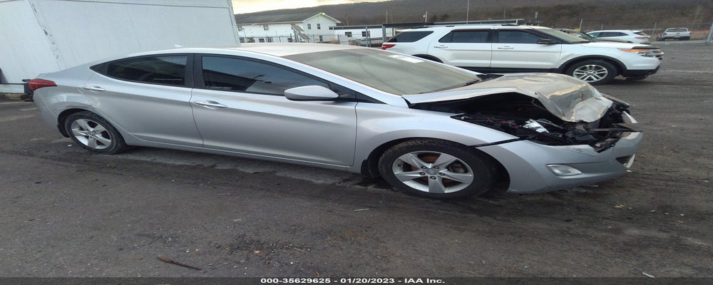 5NPDH4AE1DH342609 2013 HYUNDAI ELANTRA photo no. 5