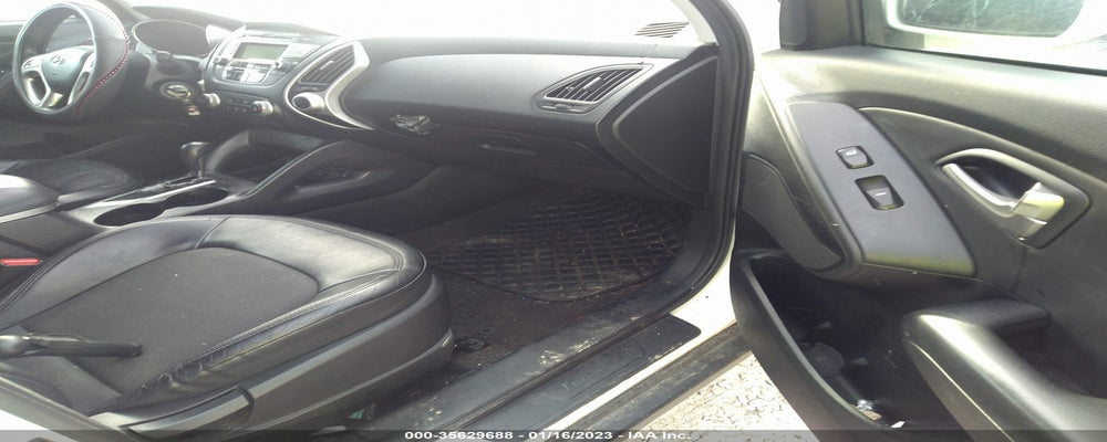 KM8JU3AC4CU419223 2012 HYUNDAI TUCSON photo no. 5