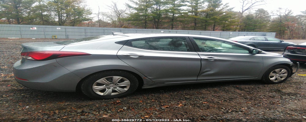5NPDH4AE5GH694483 2016 HYUNDAI ELANTRA photo no. 4