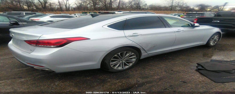 KMHGN4JE3FU051085 2015 HYUNDAI GENESIS photo no. 4
