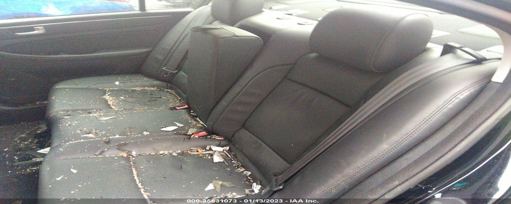 KMHGC4DD7CU202711 2012 HYUNDAI GENESIS photo no. 8