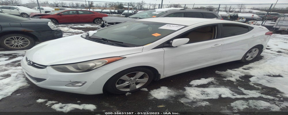 5NPDH4AE6DH411875 2013 HYUNDAI ELANTRA photo no. 2