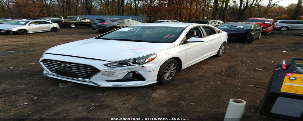 5NPE24AF6JH694899 2018 HYUNDAI SONATA photo no. 2