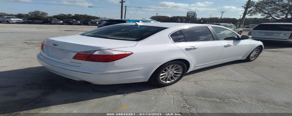 KMHGC4DE9BU134502 2011 HYUNDAI GENESIS photo no. 4