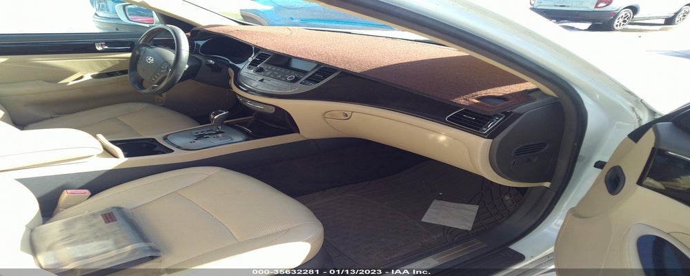 KMHGC4DE9BU134502 2011 HYUNDAI GENESIS photo no. 5