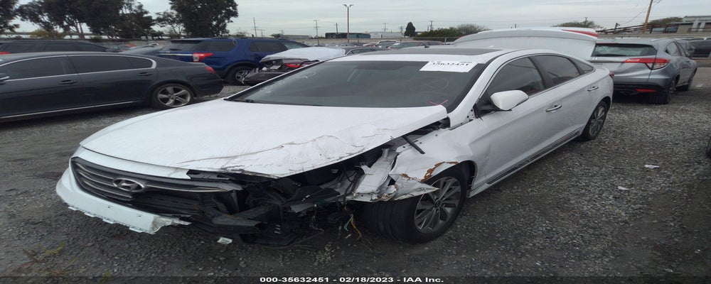 5NPE34AFXGH366875 2016 HYUNDAI SONATA photo no. 2