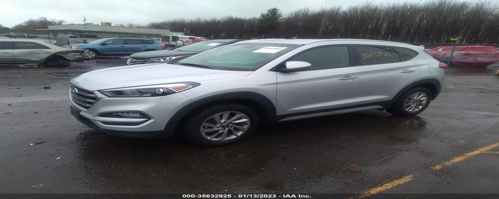 KM8J3CA41JU639802 2018 HYUNDAI TUCSON photo no. 2