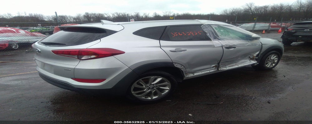 KM8J3CA41JU639802 2018 HYUNDAI TUCSON photo no. 4