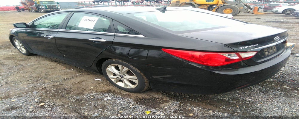 5NPEC4AC1BH118383 2011 HYUNDAI SONATA photo no. 3
